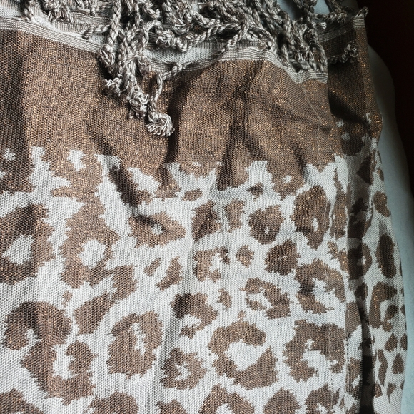 Colleen Lopez printed woven topper with fringe hemline - Picture 5 of 5